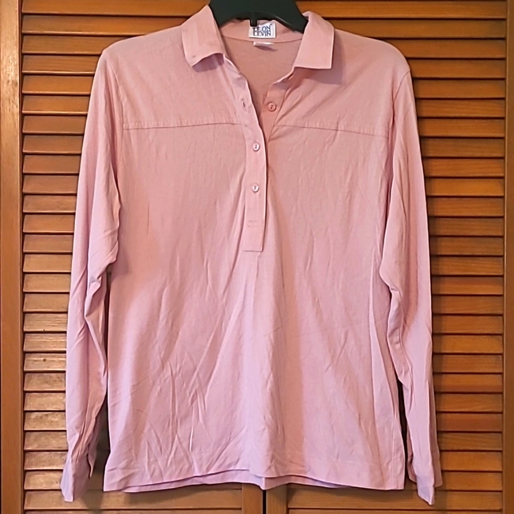 LEON LEVIN long sleeve collar shirt. Button 3/4 front with button sleeves. Sz L